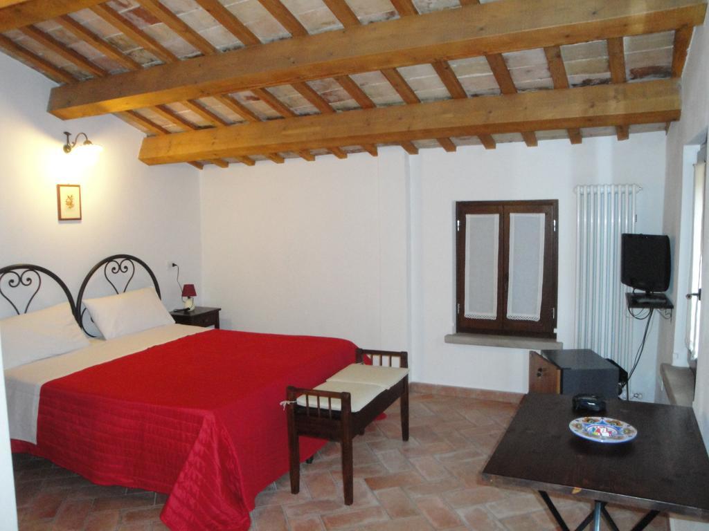 Hotel Al Castello Tavullia Pokoj fotografie