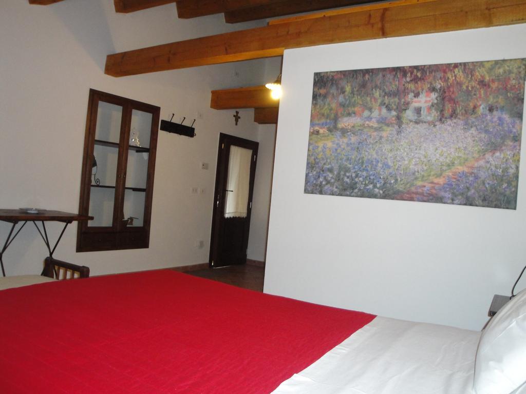 Hotel Al Castello Tavullia Pokoj fotografie
